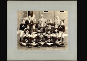 Rugby Lower School Team 1913-14 thumbnail