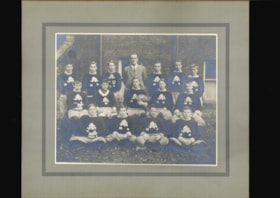 Lower School Rugby 1915-16 thumbnail