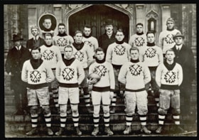 Football First Team 1918-19 thumbnail