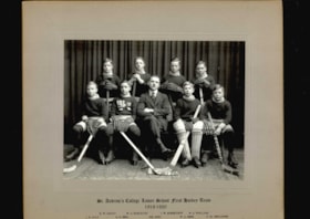 Hockey Lower School, First Team 1919-1920 thumbnail
