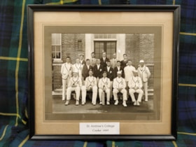 Cricket Team Photo 1935 thumbnail
