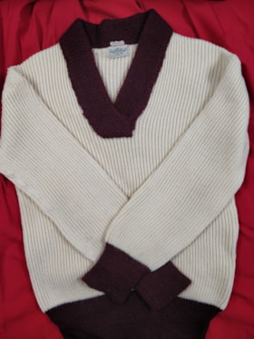 Pullover Sweater - Cox '31 thumbnail