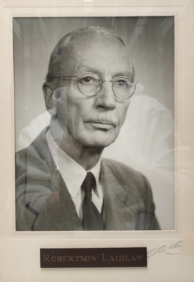 Robertson Laidlaw, Teacher & Head of House (1909-1960) thumbnail