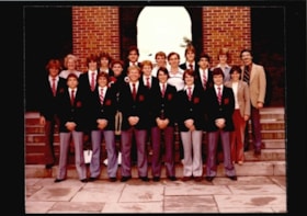 Review Staff 1980-81 thumbnail