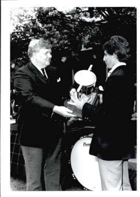 Prize Day (8) 1983-84 thumbnail