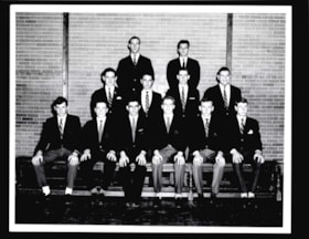 Bruce Clan Hockey Champions 1962-63 thumbnail