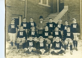 Football Lower School Team 1906-07 thumbnail