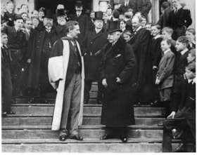 Prize Day 1914 Dr Macdonald and HRH Duke of Connaught conversing on the steps at Rosedale thumbnail